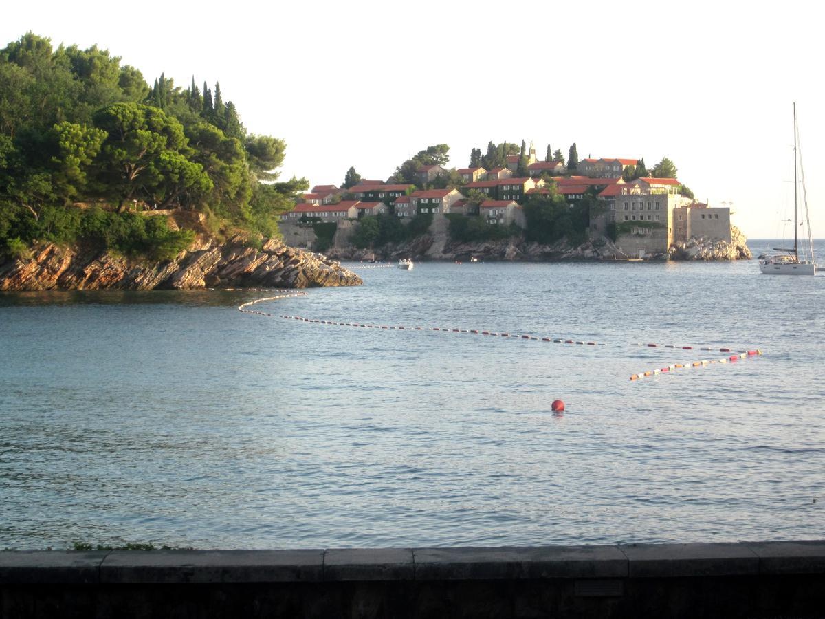 Apartments Danilo Kazanegra Sveti Stefan Exterior foto